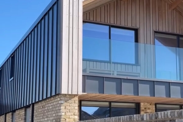 original-AD1F7304-5329-4FE5-94C3-6874A1416337